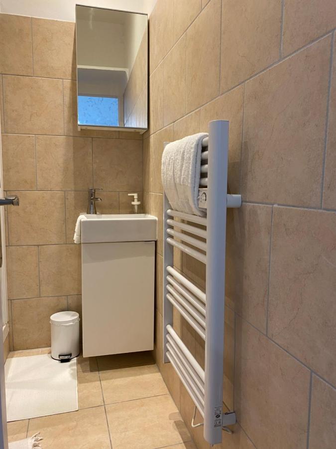 Studio Equipe-Climatise Avec Balcon Au Mourillon A 20M De La Plage 툴롱 외부 사진
